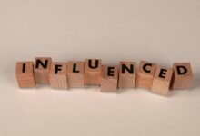 expand online influence hub